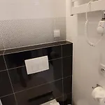 Lägenhet Nexttonobu Kraków
